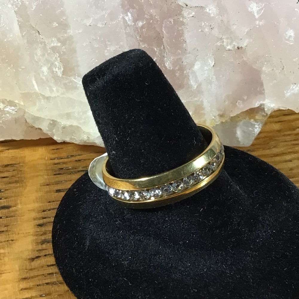 Gold Filled Cubic Zirconia Band Ring - Picture 2 of 5
